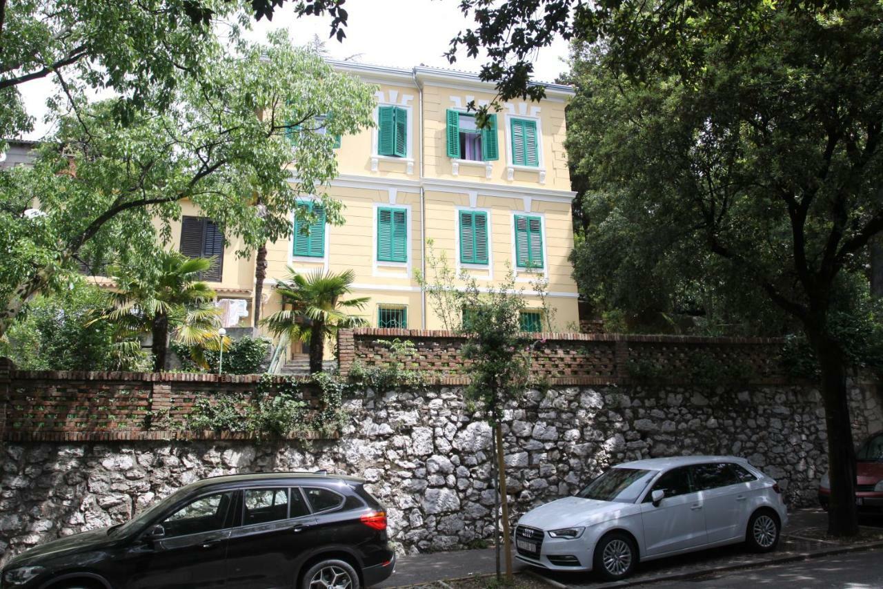 Apartman Bulevard Apartamento Rijeka Exterior foto